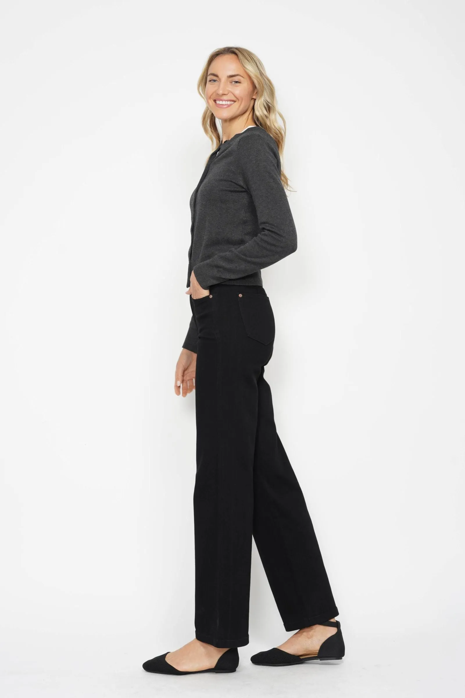 Judy Blue Tummy Control Classic Straight- Black