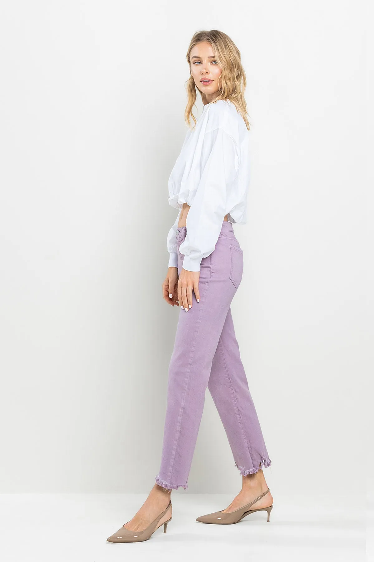 MID RISE STRAIGHT JEANS IN ELDER BERRY WITH FRAYED HEM / SP-P10626EB