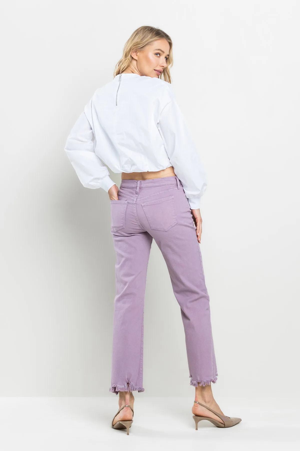 MID RISE STRAIGHT JEANS IN ELDER BERRY WITH FRAYED HEM / SP-P10626EB