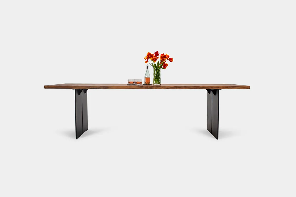ORPHELIA | Oak Dining Table