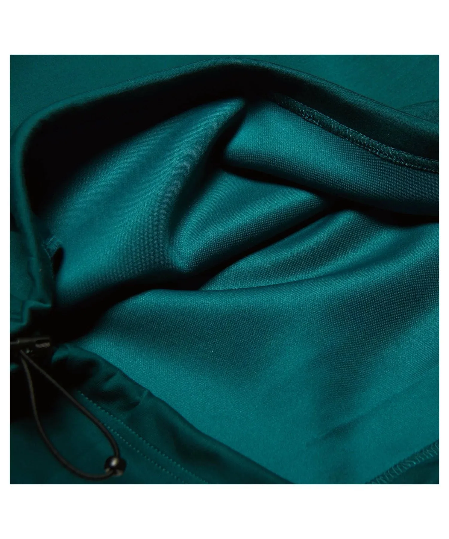 PLEASANT WARM MOCK PEACOCK