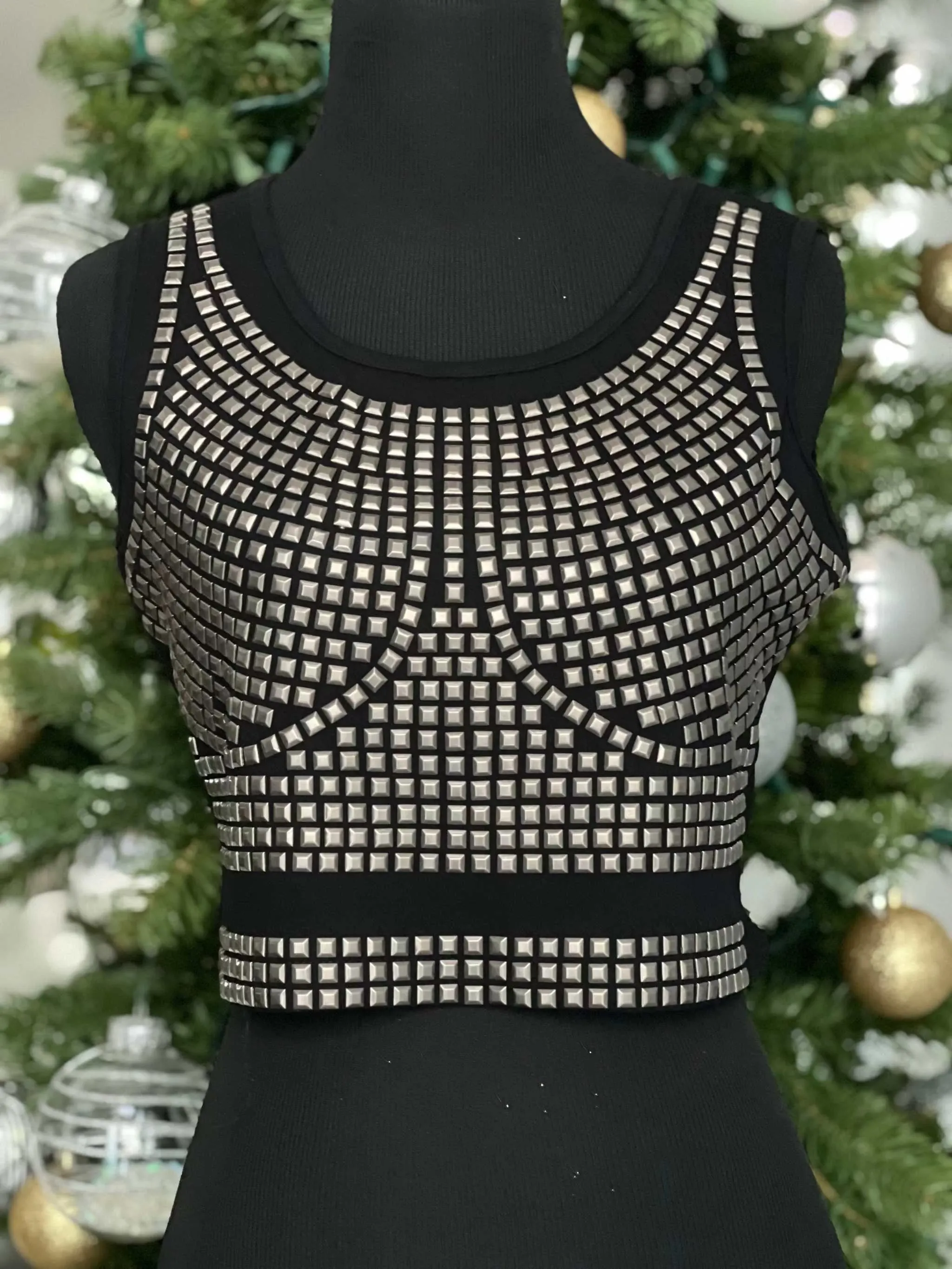 Women crop top