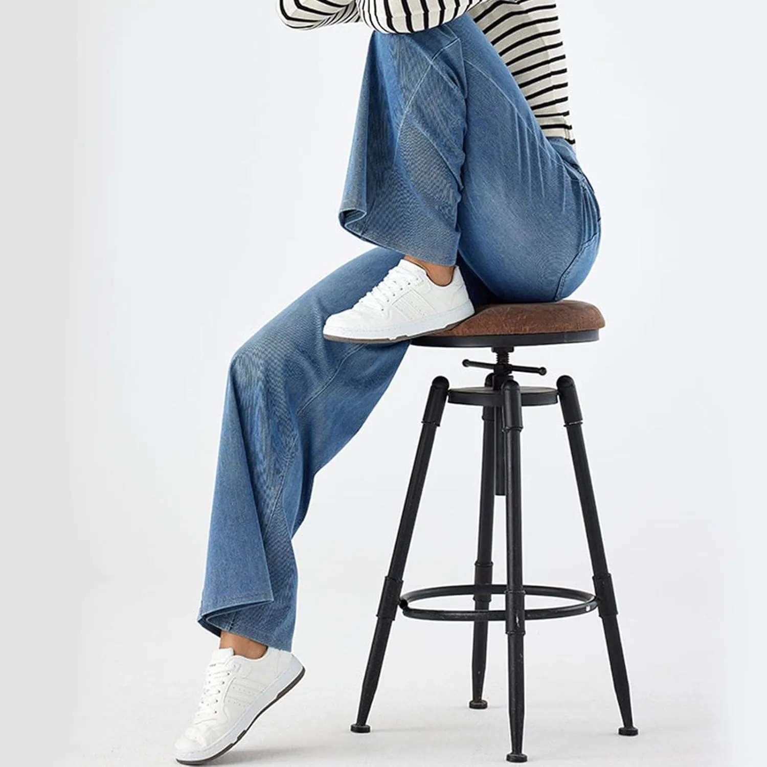 Women High Waisted Jeans Sweatpants That Look Like Jeans Stretchy Pull On Wide Leg Denim Pants with Pockets
